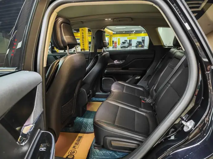 Lincoln Corsair 2023 Model 2.0T 2WD Exclusive Edition – фото 10