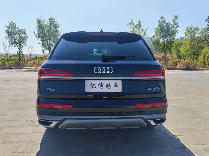Audi Q7 2022 Model 55 TFSI quattro S line Noble Model – фото 5
