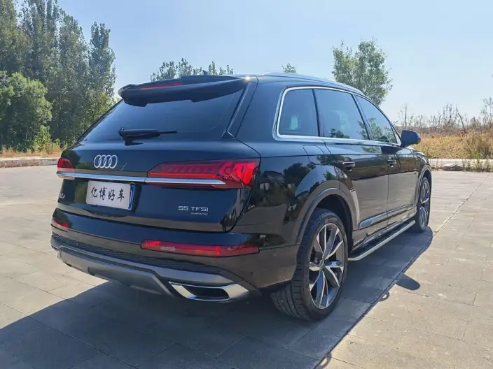 Audi Q7 2022 Model 55 TFSI quattro S line Noble Model – фото 6