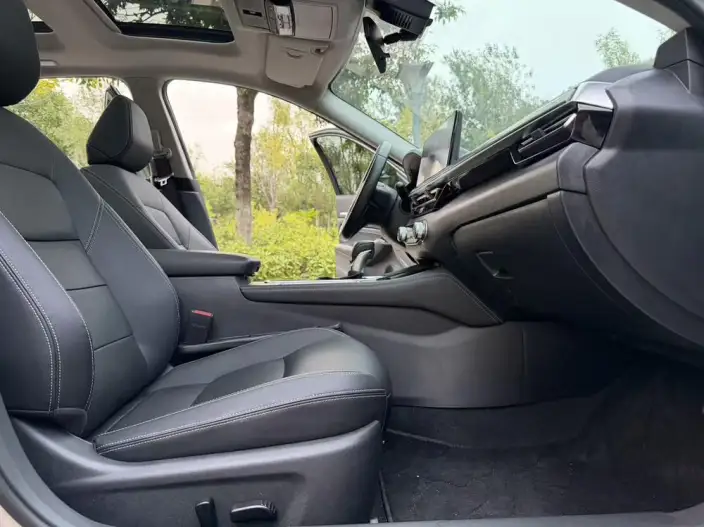 Nissan Teana 2022 Model 2.0L XL-TLS Yuexiang Edition – фото 10