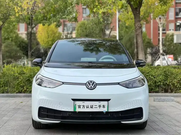 Volkswagen ID.3 2023 Model L Class Model Pure Smart Edition – фото 2