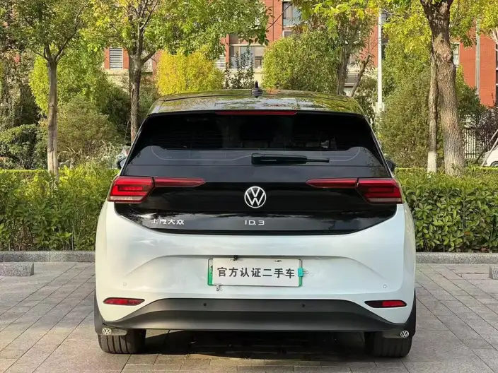 Volkswagen ID.3 2023 Model L Class Model Pure Smart Edition – фото 5