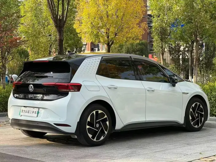 Volkswagen ID.3 2023 Model L Class Model Pure Smart Edition – фото 6