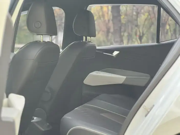 Volkswagen ID.3 2023 Model L Class Model Pure Smart Edition – фото 10