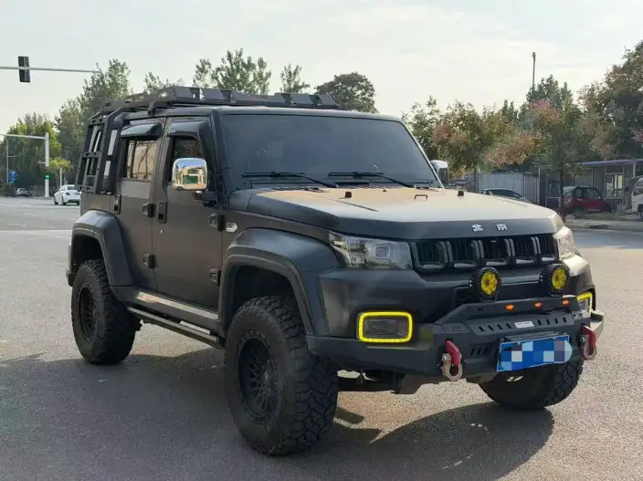 BAIC BJ40 2023 Model 2.0D Automatic 4WD Blade Hero Edition Warrior Model