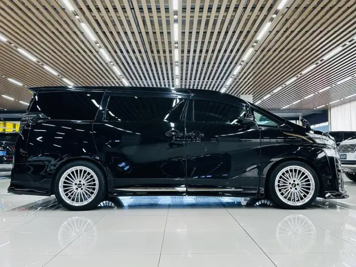 Vellfire 2021 Model Toyota Crown Hybrid 2.5L HV Supreme Edition – фото 7