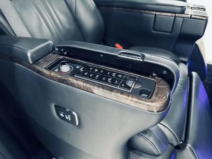 Vellfire 2021 Model Toyota Crown Hybrid 2.5L HV Supreme Edition – фото 8