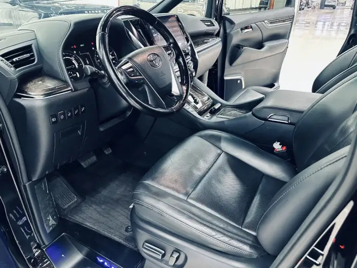 Vellfire 2021 Model Toyota Crown Hybrid 2.5L HV Supreme Edition – фото 10