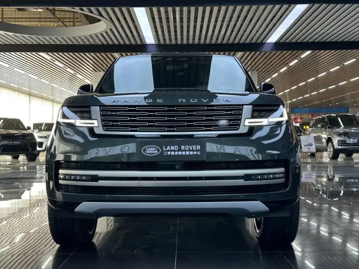 Range Rover 2023 Model 3.0 L6 400PS Shengshi VII seat Extended Edition – фото 7