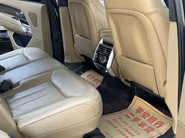 Range Rover 2023 Model 3.0 L6 400PS Shengshi VII seat Extended Edition – фото 9