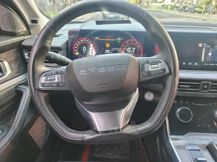 EXEED Lanyue 2021 Model 400T 2WD Star Edition Pro Edition – фото 10