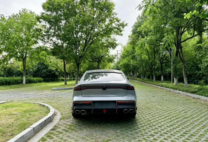 Changan UNI-V 2022 Model 1.5T Sports Edition – фото 5