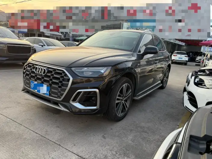 Audi Q5L 2022 Model 40T Luxury Dynamic Model – фото 10
