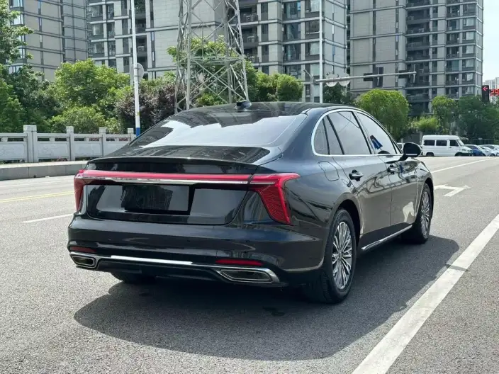 Hongqi H5 2024 Model 1.5T DCT Flag Rhythm Edition – фото 6