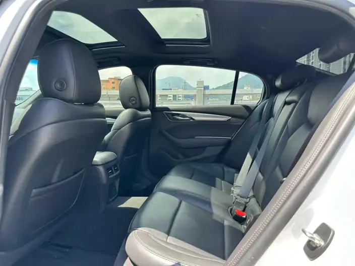 Cadillac CT5 2023 Model 28T Luxury Model Standard Edition – фото 9