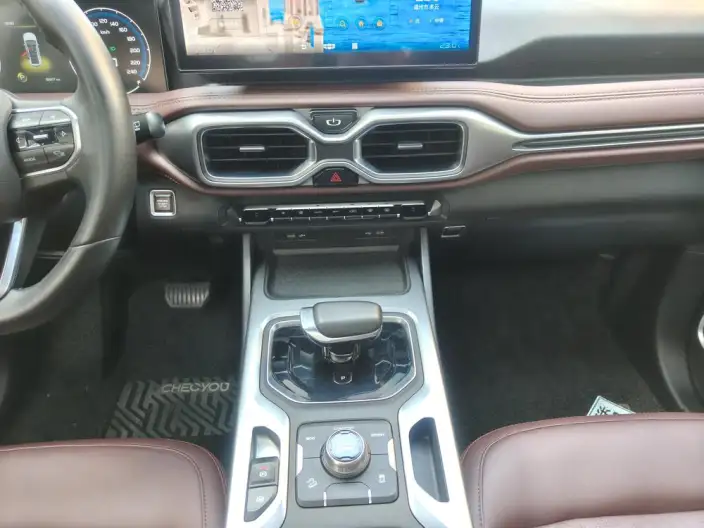 Geely Haoyue 2022 Model 1.8TD DCT Luxury Model – фото 9