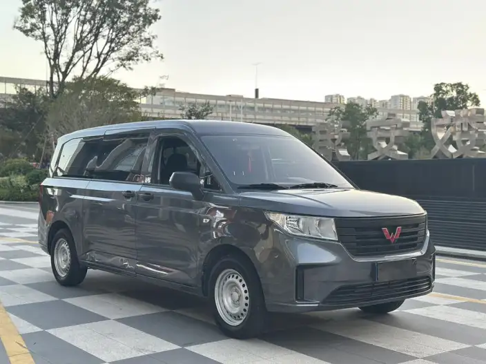 Wuling Zhcheng 2021 Model 1.5T Manual Comfort Model