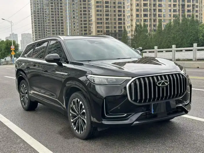 Chery Tiggo 9 2023 Model Facelift 2.0T DCT 2WD Deluxe Edition – фото 3