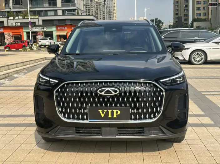 Chery Tiggo 8L 2024 Model 2.0T Automatic Deluxe Edition