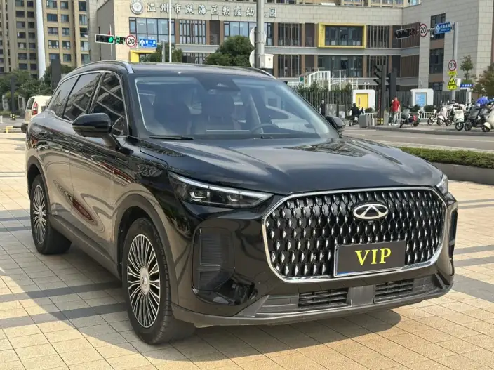 Chery Tiggo 8L 2024 Model 2.0T Automatic Deluxe Edition