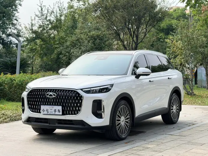 Chery Tiggo 8L 2024 Model 2.0T Automatic Premium Edition