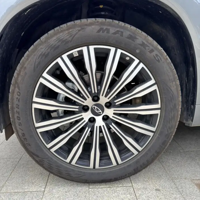 Chery Tiggo 9 2027 Model 2.0T AT 4WD Falcon500 Edition – фото 7