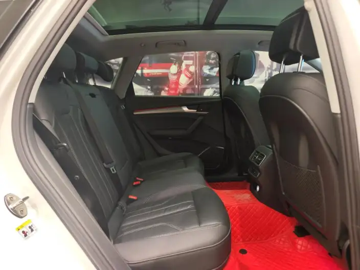 Audi Q5L 2022 Model 40T Luxury Dynamic Model – фото 10