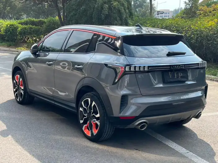 Lynk & Co 06 2023 Model Remix 1.5T Shine Halo