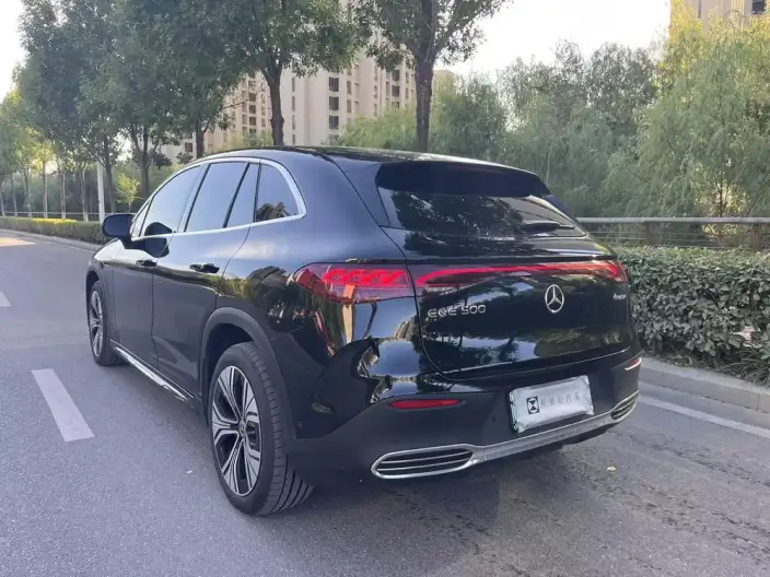 Mercedes-Benz EQE SUV 2024 Model EQE SUV 500 4MATIC Deluxe Edition – фото 5