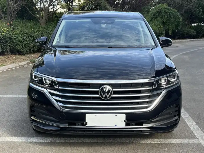 Viloran 2024 Model 330TSI Business Edition – фото 2