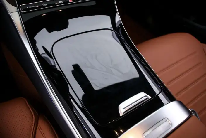Mercedes-Benz GLC 2025 Model GLC 300 L 4MATIC Dynamic Model 5 seat – фото 8