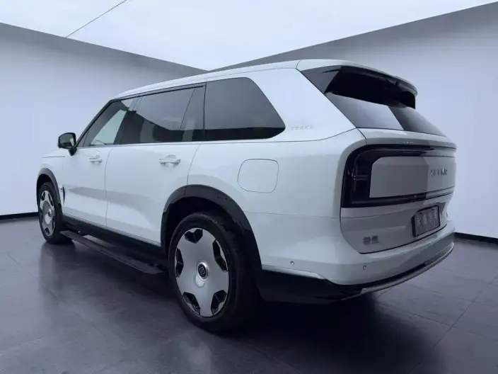 ZEEKR 9X 2025 Model Ultra Edition 70kWh VI seat – фото 5