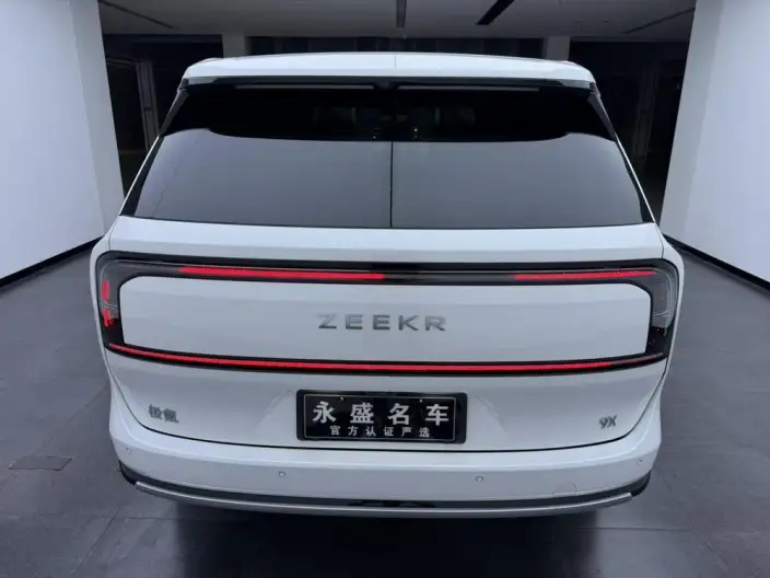 ZEEKR 9X 2025 Model Ultra Edition 70kWh VI seat – фото 6