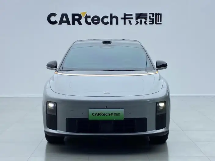 Li Auto i6 2025 Model 2WD Standard Edition – фото 2