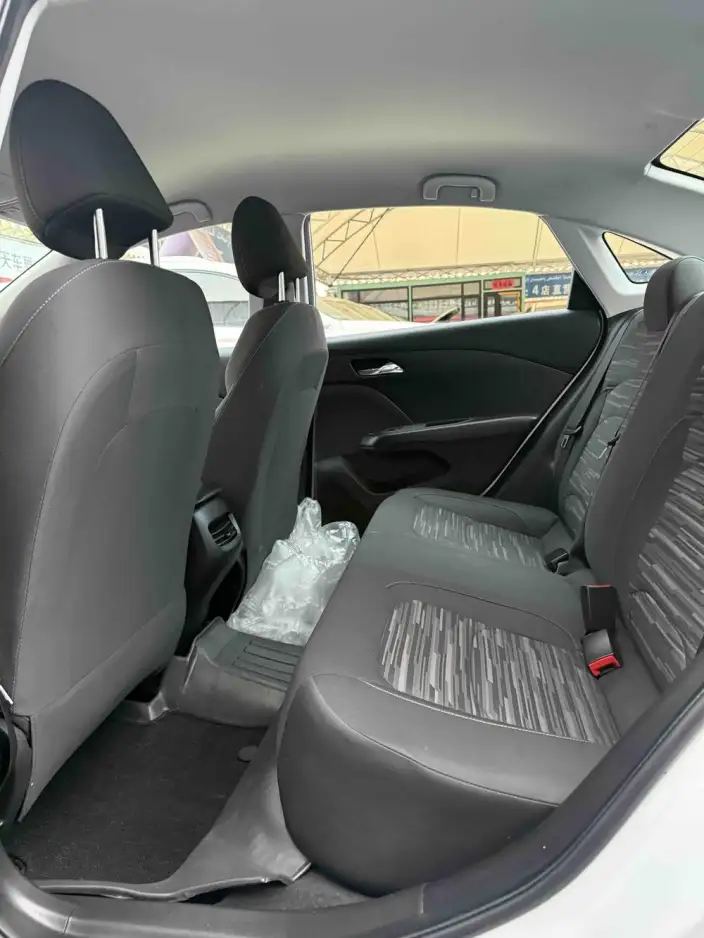 Chevrolet Corolla 2024 Model 1.5L DCT Lexiang Edition – фото 9