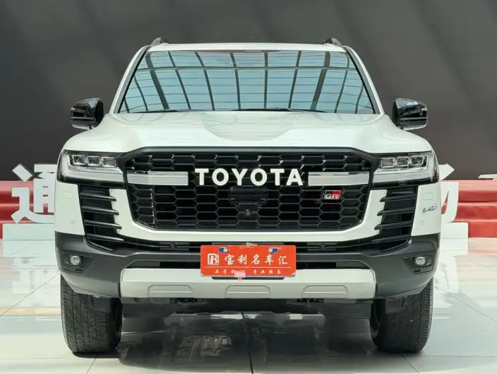 Land Cruiser (import 2025 Model 3.3T Automatic 4WD 7 seat Parallel Imported – фото 2