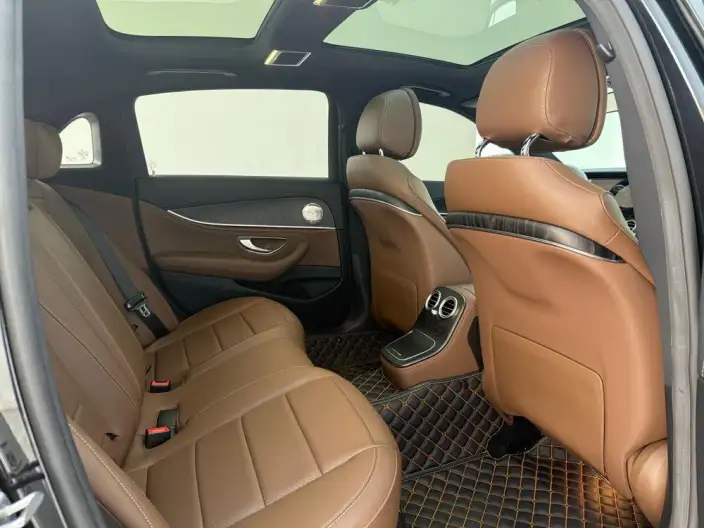 Mercedes-Benz E-Class 2021 Model Facelift E 260 L 4MATIC Sports sedan – фото 10
