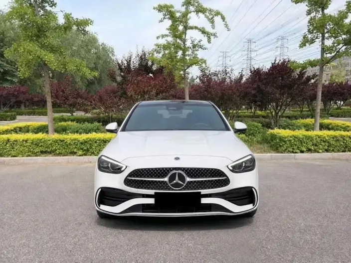 Mercedes-Benz C-Class 2024 Model C 260 L Sports Edition – фото 2