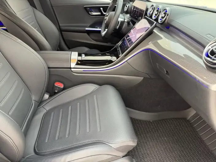 Mercedes-Benz C-Class 2024 Model C 260 L Sports Edition – фото 7