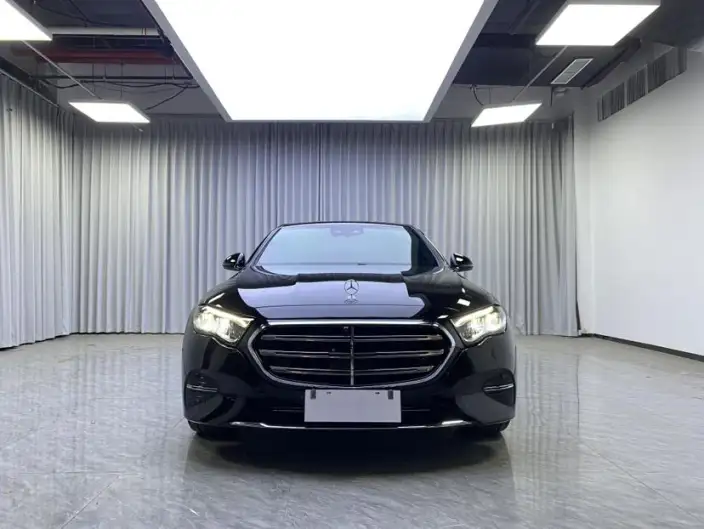Mercedes-Benz E-Class 2026 Model E 300 L Luxury Model sedan – фото 2