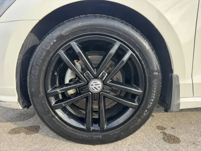 Volkswagen Lamando 2021 Model 280TSI DSG Comfort Edition – фото 8