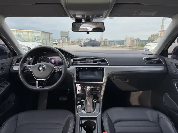 Volkswagen Lamando 2021 Model 280TSI DSG Comfort Edition – фото 9