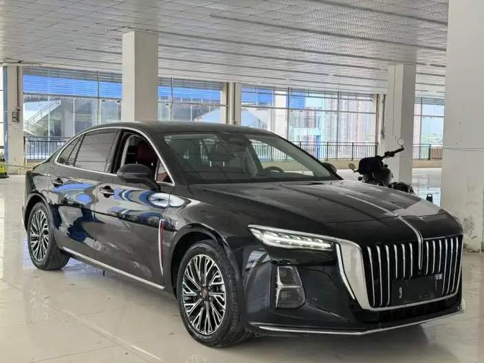 Hongqi H5 2023 Model 2.0T Automatic Flag Enjoy Edition