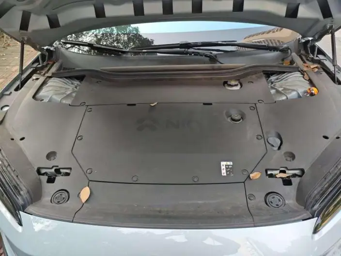 NIO ET5 2024 Model 75kWh – фото 6