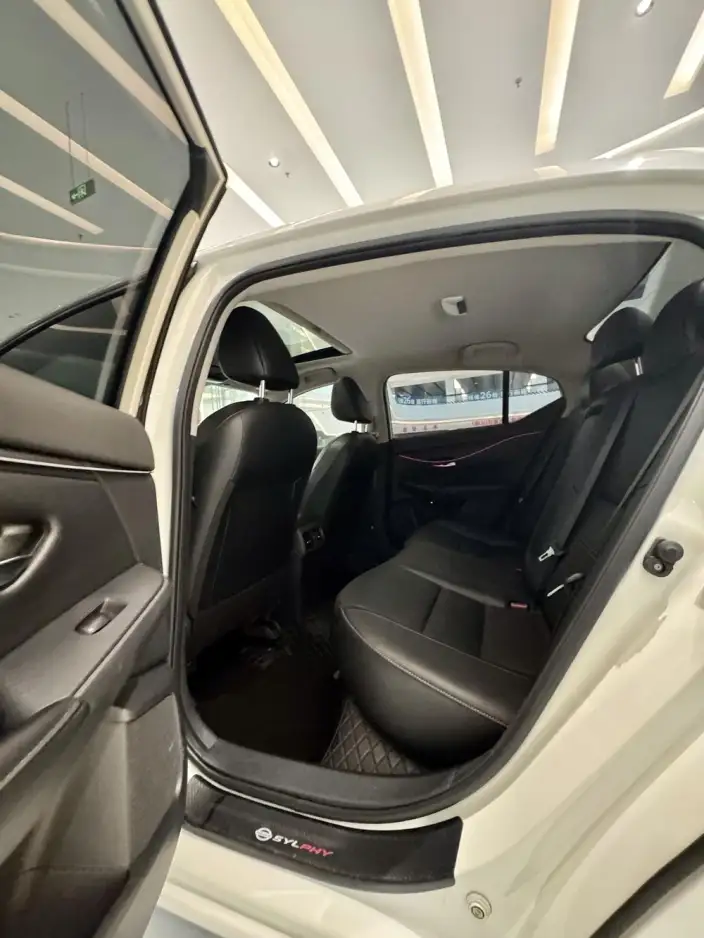 Nissan Sylphy 2022 Model 1.6L XL CVT Yuexiang Edition – фото 9