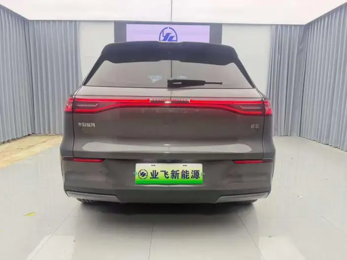 Geely Galaxy E5 2026 Model 610km Tiggo + Edition – фото 5
