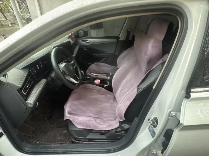 Volkswagen Sagitar 2023 Model 300TSI DSG Beyond Edition – фото 10