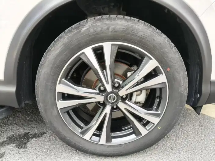 Nissan Qashqai 2022 Model 2.0L XV Prem. Deluxe Edition – фото 7