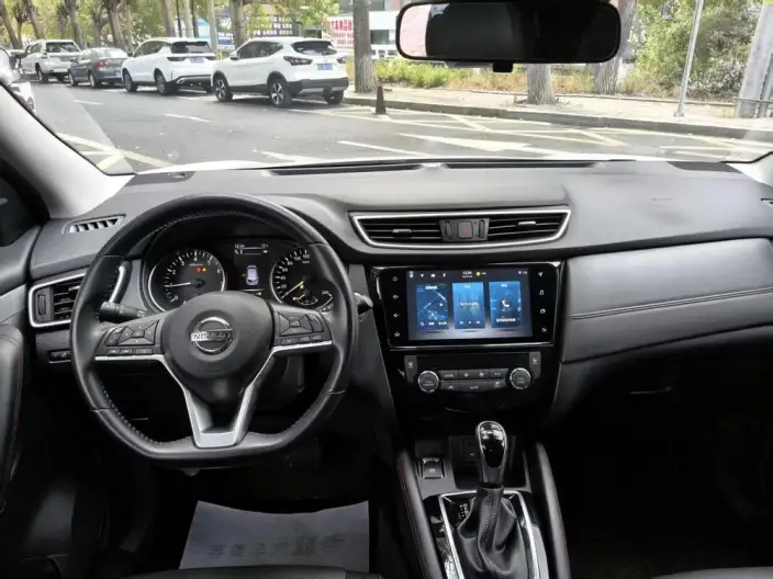 Nissan Qashqai 2022 Model 2.0L XV Prem. Deluxe Edition – фото 8