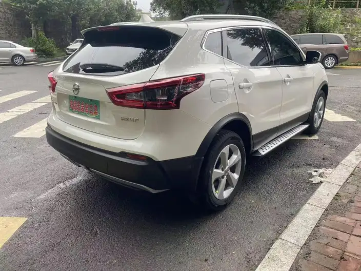 Nissan Qashqai 2022 Model 2.0L XV Smart Edition – фото 6